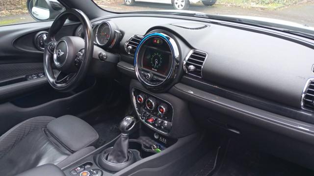 Mini Clubman image 1