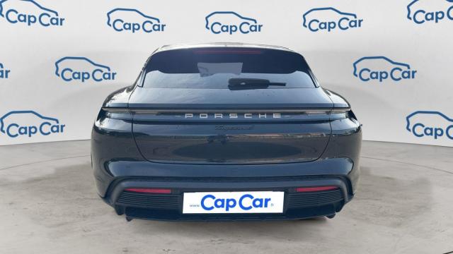 Porsche Taycan image 5