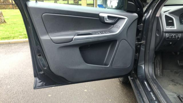Volvo Xc60 image 6
