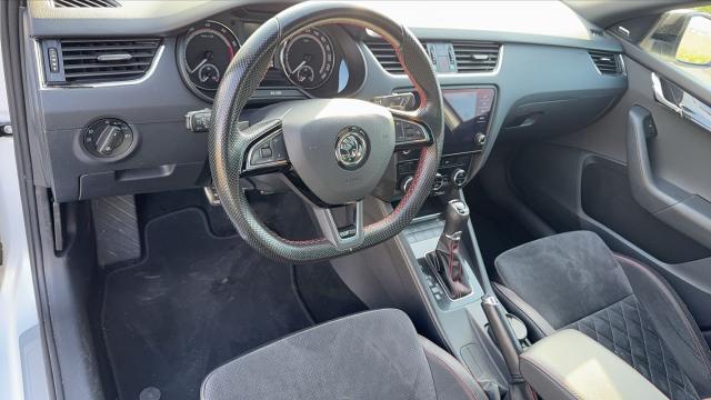 Skoda Octavia image 4