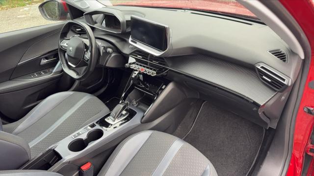 Peugeot 2008 image 5