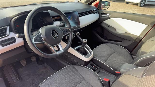 Renault Clio image 7