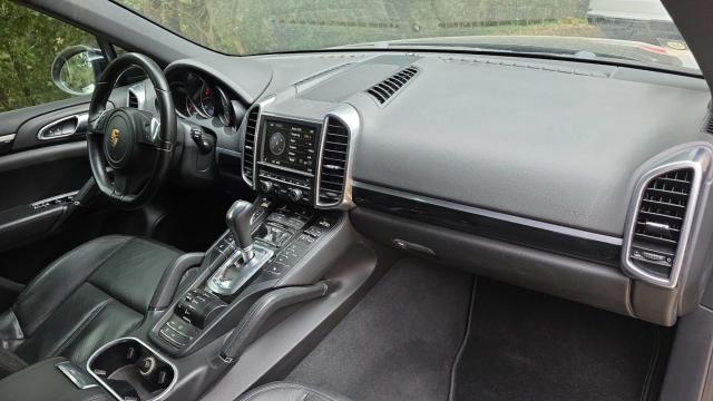 Porsche Cayenne image 5