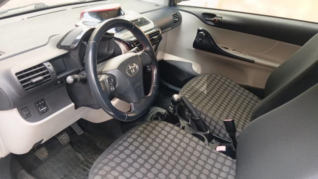 Toyota Iq image 2
