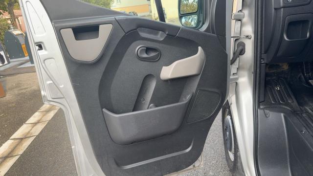 Renault Master image 4