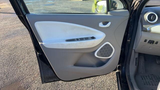 Renault Zoe image 8