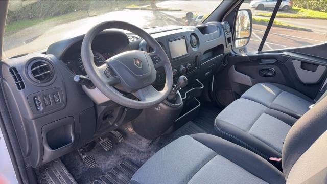 Renault Master image 7