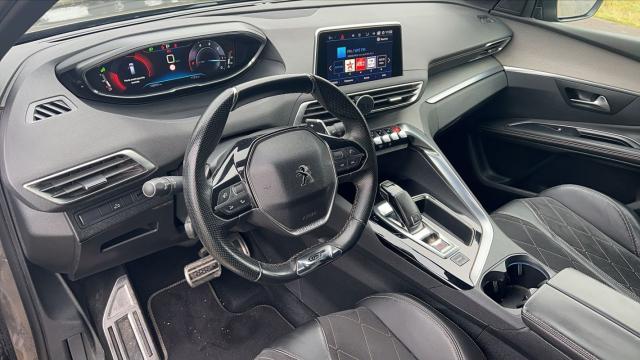 Peugeot 5008 image 8