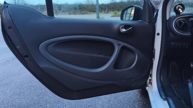 Smart Fortwo image 2