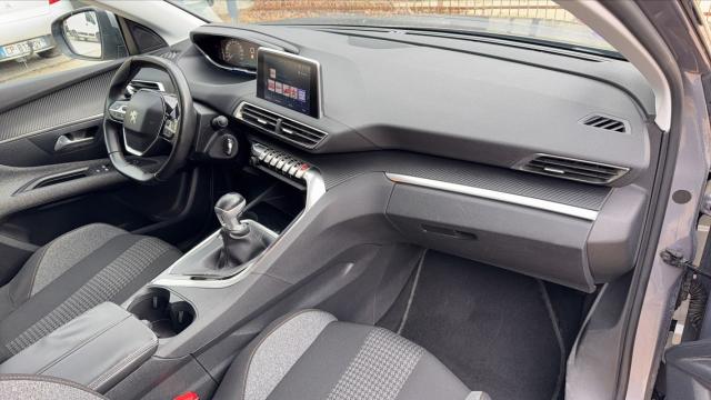 Peugeot 3008 image 8