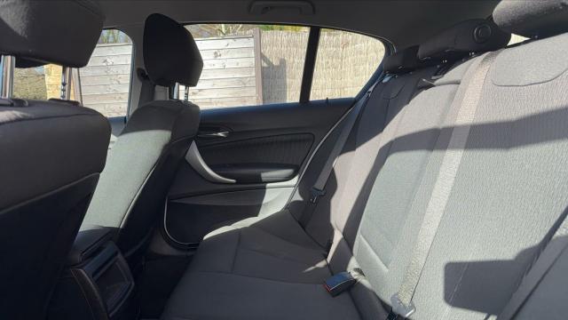 Bmw Série 1 image 4