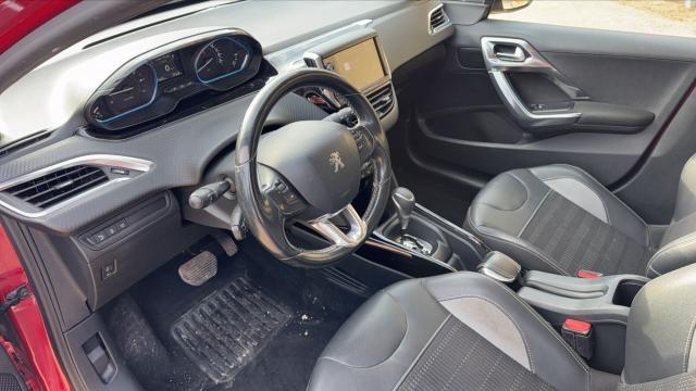 Peugeot 2008 image 9