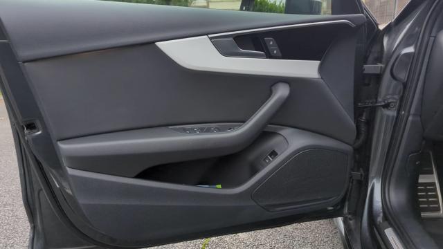 Audi A4 Avant image 6