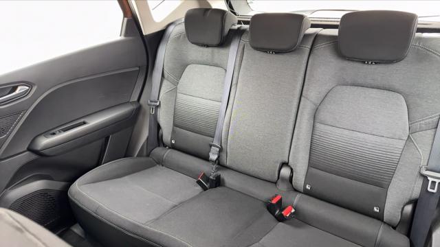Renault Captur image 7