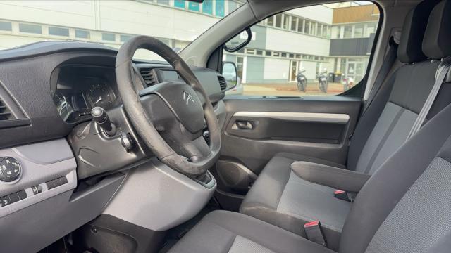 Citroen Jumpy image 3