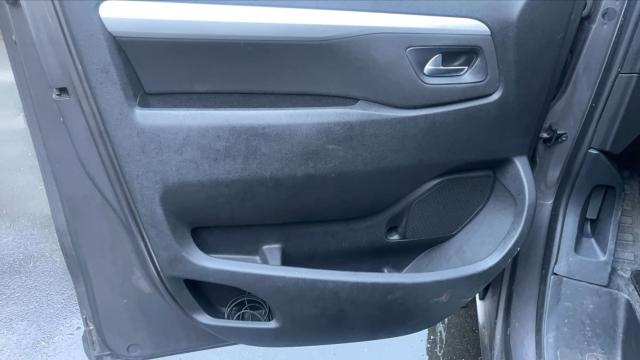 Citroen Spacetourer image 2