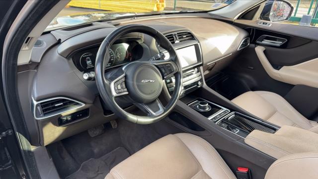 Jaguar F-Pace image 6