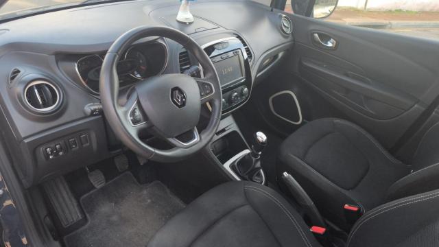 Renault Captur image 2