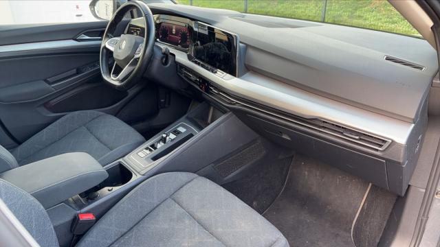 Volkswagen Golf image 4