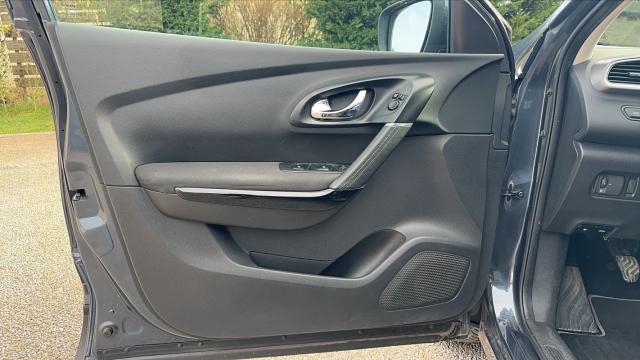 Renault Kadjar image 2