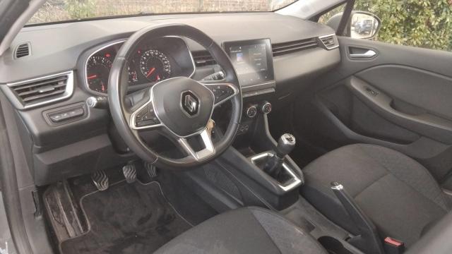 Renault Clio image 6