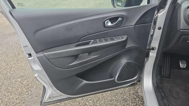 Renault Captur image 3