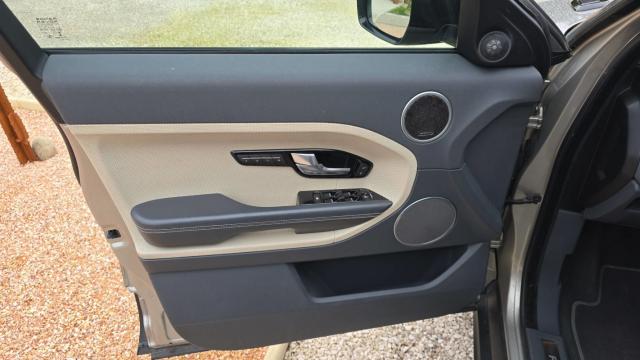 Land Rover Range Rover Evoque image 2