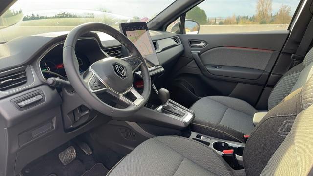 Renault Captur image 8