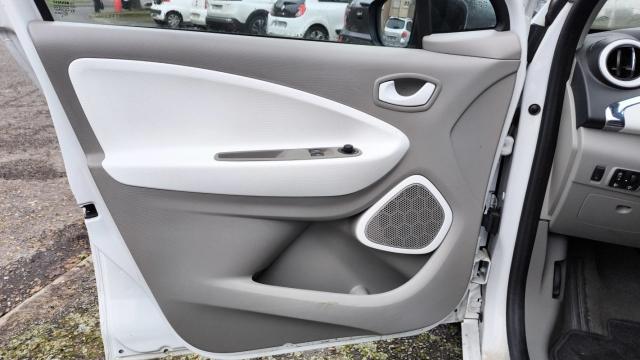 Renault Zoe image 8