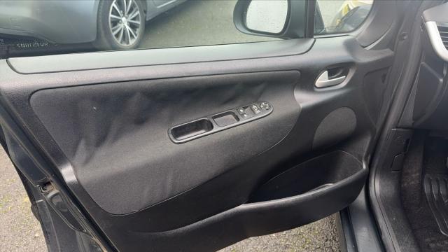 Peugeot 207 Sw image 7
