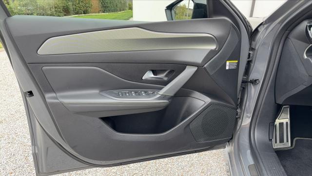 Peugeot 308 image 7