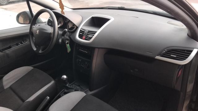 Peugeot 207 Sw image 9
