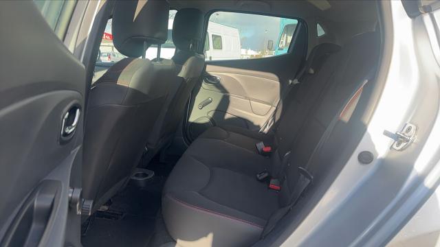 Renault Clio image 9