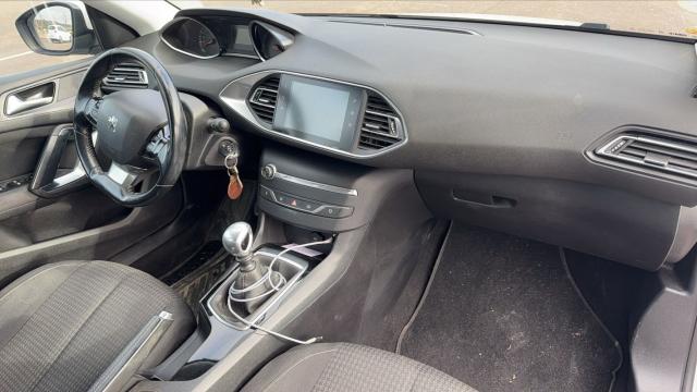 Peugeot 308 image 5