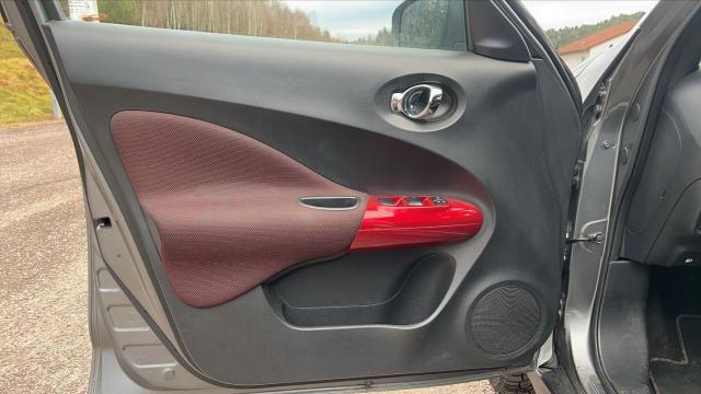 Nissan Juke image 9