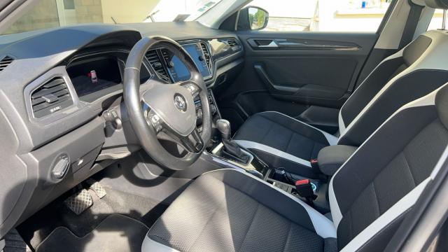 Volkswagen T-Roc image 3