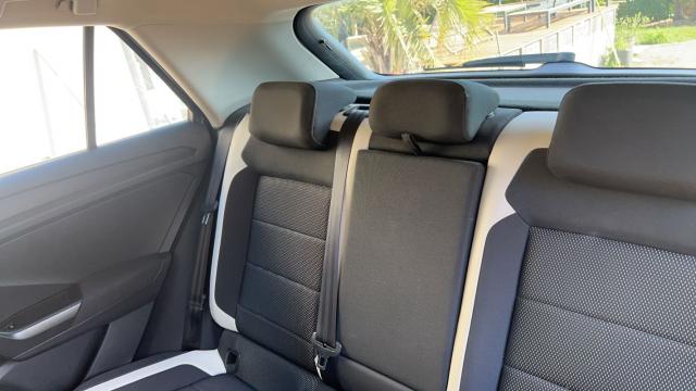 Volkswagen T-Roc image 7