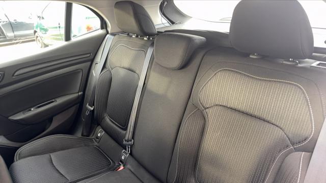 Renault Mégane image 2