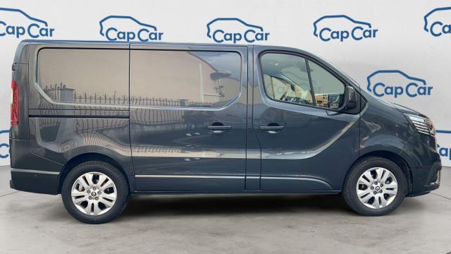 Renault Trafic image 2