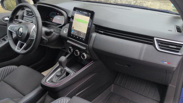 Renault Clio image 2