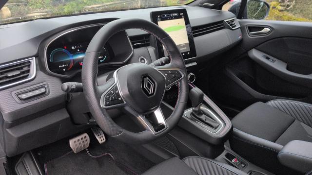 Renault Clio image 9