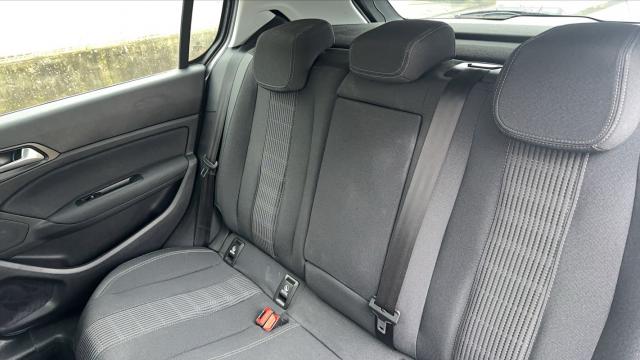 Peugeot 308 image 5