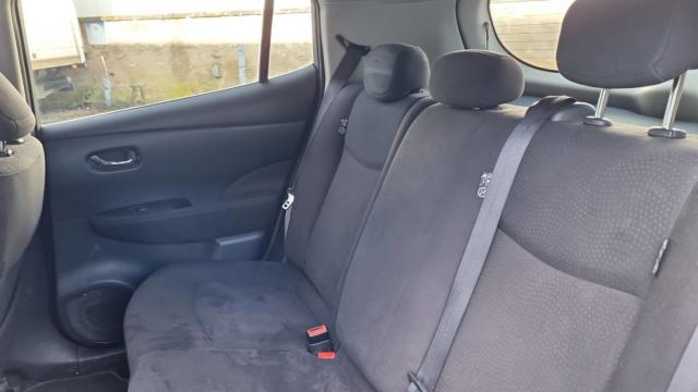 Nissan Leaf image 6