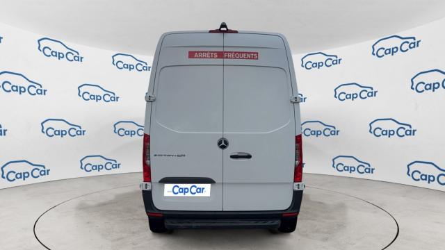 Mercedes Benz Sprinter image 7