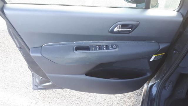 Peugeot 3008 image 5