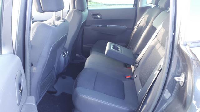 Peugeot 3008 image 2