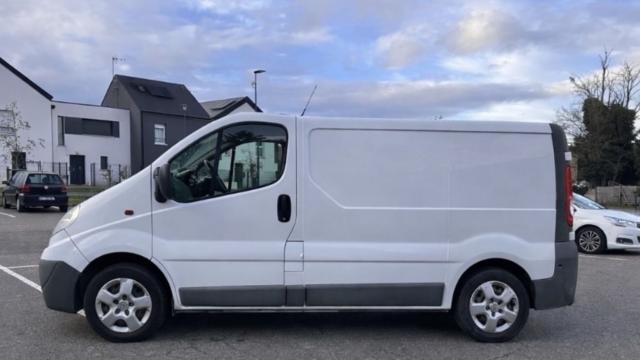 Opel Vivaro image 2