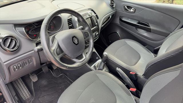 Renault Captur image 8
