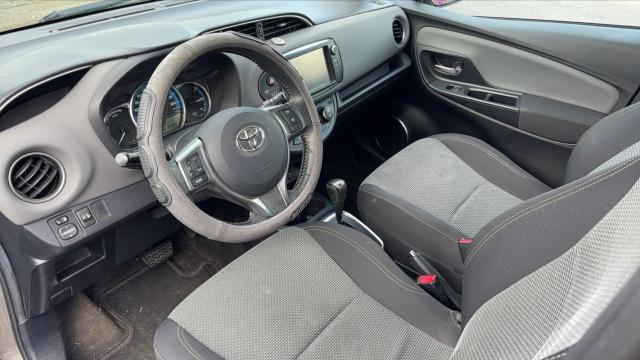 Toyota Yaris image 8