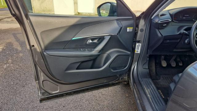 Peugeot 2008 image 5